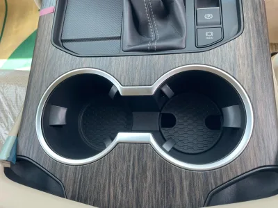 2025 Toyota Land Cruiser 300 ZX 4WD – Luxury Flagship