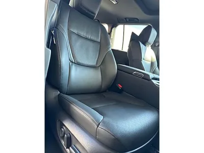 2025 Toyota Land Cruiser Sahara ZX