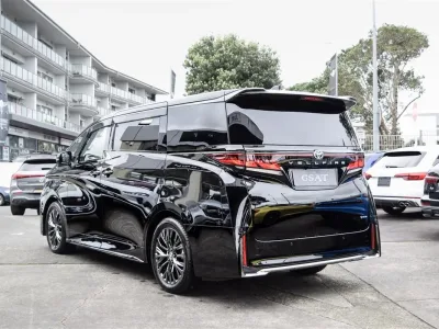 2025 Toyota Vellfire Premium Alphard Executive Pilot Hybrid