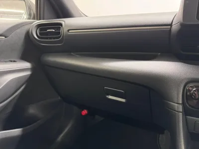 2025 Toyota Yaris cross G grade plugin hybrid