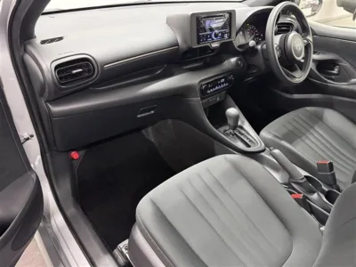 2025 Toyota Yaris cross G grade plugin hybrid