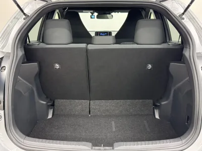 2025 Toyota Yaris cross G grade plugin hybrid
