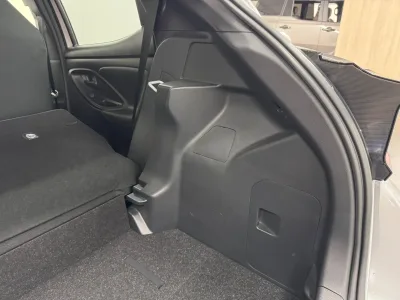 2025 Toyota Yaris cross G grade plugin hybrid