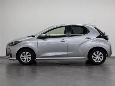 2025 Toyota Yaris cross G grade plugin hybrid