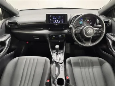 2025 Toyota Yaris cross G grade plugin hybrid