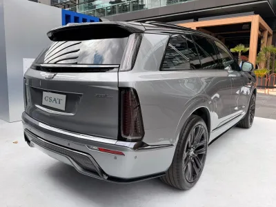 2026 Cadillac Vistiq (ELECTRIC VEHICLE) Platinum AWD