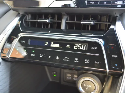 2026 Toyota Harrier 2.5 Hybrid Z