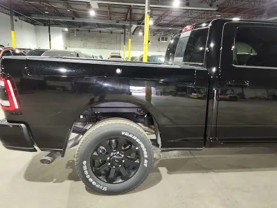 2025 RAM 3500 Laramie LHD A/T (No.960864)