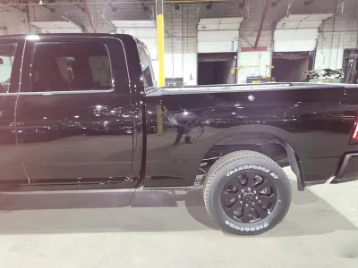 2025 RAM 3500 Laramie LHD A/T (No.960864)