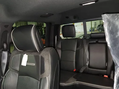 2025 RAM 3500 Laramie LHD A/T (No.960864)