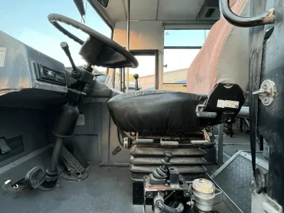 ASHOK LEYLAND BUS 66 Seater 2013 (No-830702)