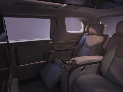 2025 All-New Lexus LM Unique "Luxury Mover" LM350/500 (No.J0810)