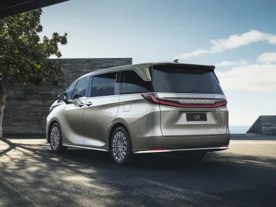 2025 All-New Lexus LM Unique "Luxury Mover" LM350/500 (No.J0810)
