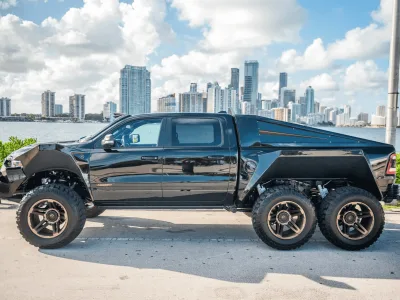 2022 Apocalypse Juggernaut 6x6 converted to right-hand drive available (No.820728)