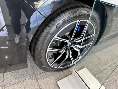 BMW 740D xDrive M Sport (No - J0690)
