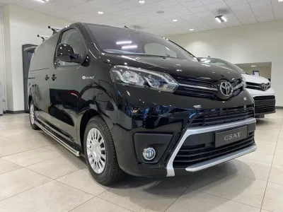 2025 Toyota Proace Verso 9-Seater Electric MPV