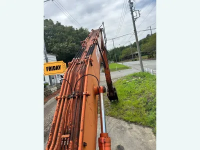 Hitachi EX200LC-3 Excavator (No.108916)