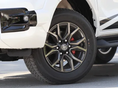 2025 Toyota Hilux GR  Double Cab  (No-830712)