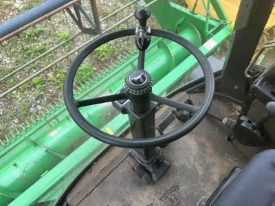 JOHN DEERE 1075 COMBINE HARVESTER (No.J0794)
