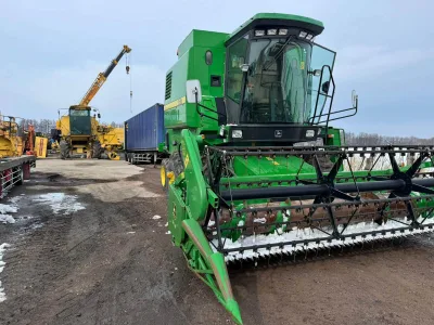 JOHN DEERE 1170 Combine Harvester (No.J0940)