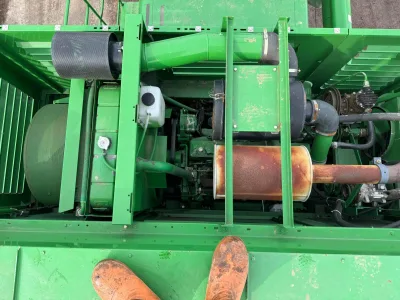 JOHN DEERE 1170 Combine Harvester (No.J0940)