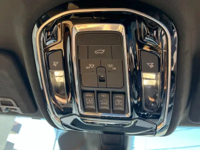 2025 Jeep Grand Cherokee Summit Reserve 4xe (Plug‑In Hybrid)