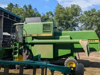 John Deere 1188 Hydro/4 Combine Harvester (No.J0996)