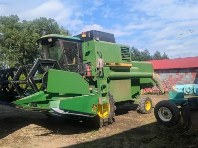 John Deere 1188 Hydro/4 Combine Harvester (No.J0996)