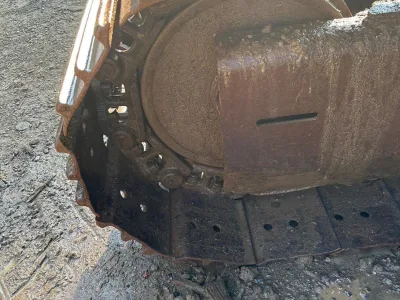 KOBELCO SK200 Excavator (No.J0744)
