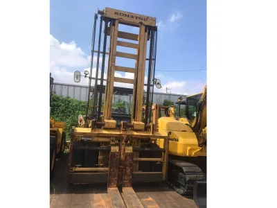 KOMATSU FD150E-5 Used Forklift (Capacity 15t) (No.J0643)