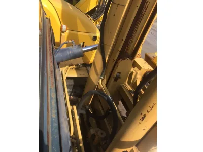 KOMATSU FD150E-5 Used Forklift (Capacity 15t) (No.J0643)