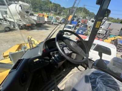 KOMATSU WA100-8 WHEEL LOADER (No.J0803)