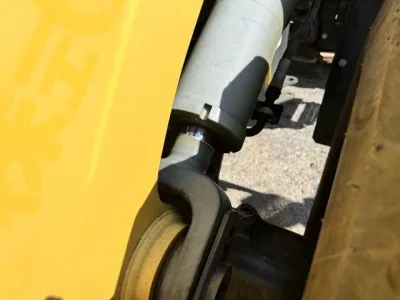 KOMATSU WA100-8 WHEEL LOADER (No.J0803)