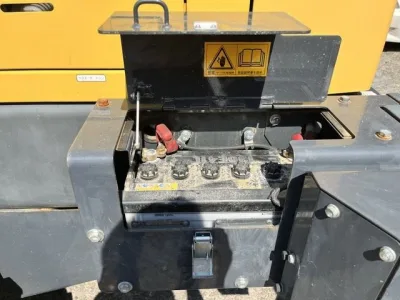 KOMATSU WA100-8 WHEEL LOADER (No.J0803)