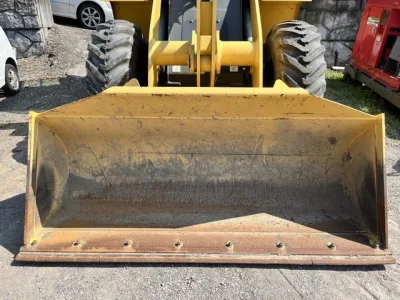 KOMATSU WA100-8 WHEEL LOADER (No.J0803)