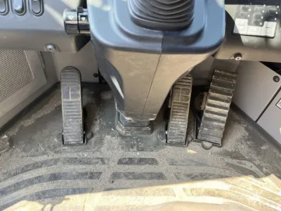 KOMATSU WA100-8 WHEEL LOADER (No.J0803)