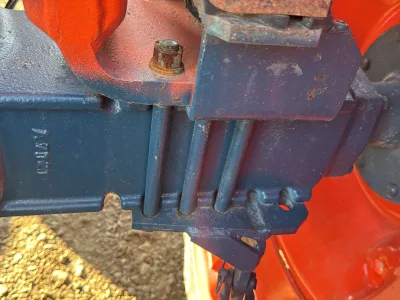 KUBOTA M4000 TRACTOR