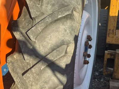 KUBOTA M7950DT TRACTOR