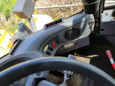 Komatsu WA100-7 Wheel Loader (No-J0706)