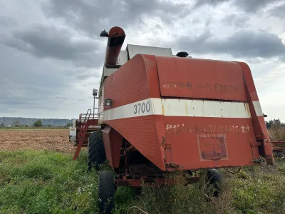LAVERDA 3700 COMBINE HARVESTER (No.J0847)