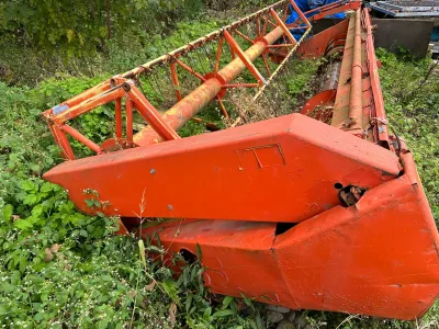 LAVERDA C420 COMBINE HARVESTOR (No.J0848)