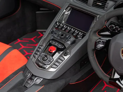2021 Lamborghini Aventador SVJ Roadster: The Ultimate Supercar Experience convertible (No.112972)