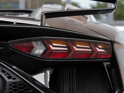 2021 Lamborghini Aventador SVJ Roadster: The Ultimate Supercar Experience convertible (No.112972)