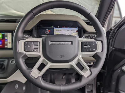 2022 Land Rover Defender 90 XS Edition 2.0L P300 4WD (Panoramic Roof OP Navi) (No.J0609)