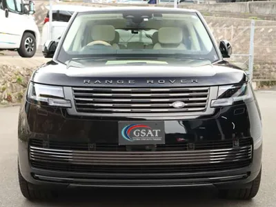 Land Rover Range Rover SV 4.4L P530 Standard Wheelbase 4WD with New Car -Black ( No-960681)