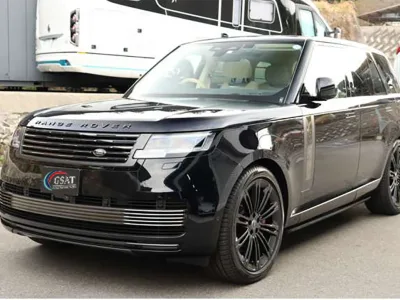 Land Rover Range Rover SV 4.4L P530 Standard Wheelbase 4WD with New Car -Black ( No-960681)