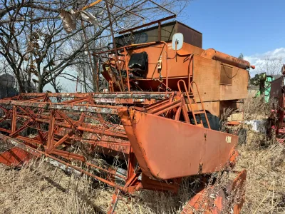 Laverda M132 Grain Harvester (No.J0948)