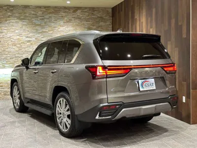 2025 Lexus LX 600 Executive 4WD (Gunmetallic)  (R05) (No-960688)
