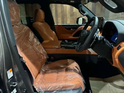 2025 Lexus LX 600 Executive 4WD (Gunmetallic)  (R05) (No-960688)