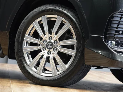 2025 Lexus LX 600 Executive 4WD - The Ultimate Luxury SUV (No.960999)